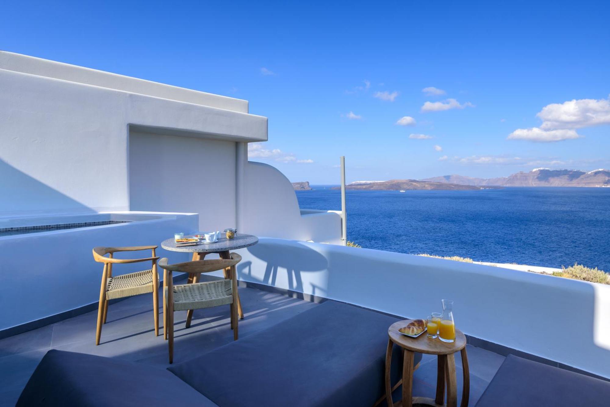 Neptune Luxury Suites Akrotiri  Exterior photo