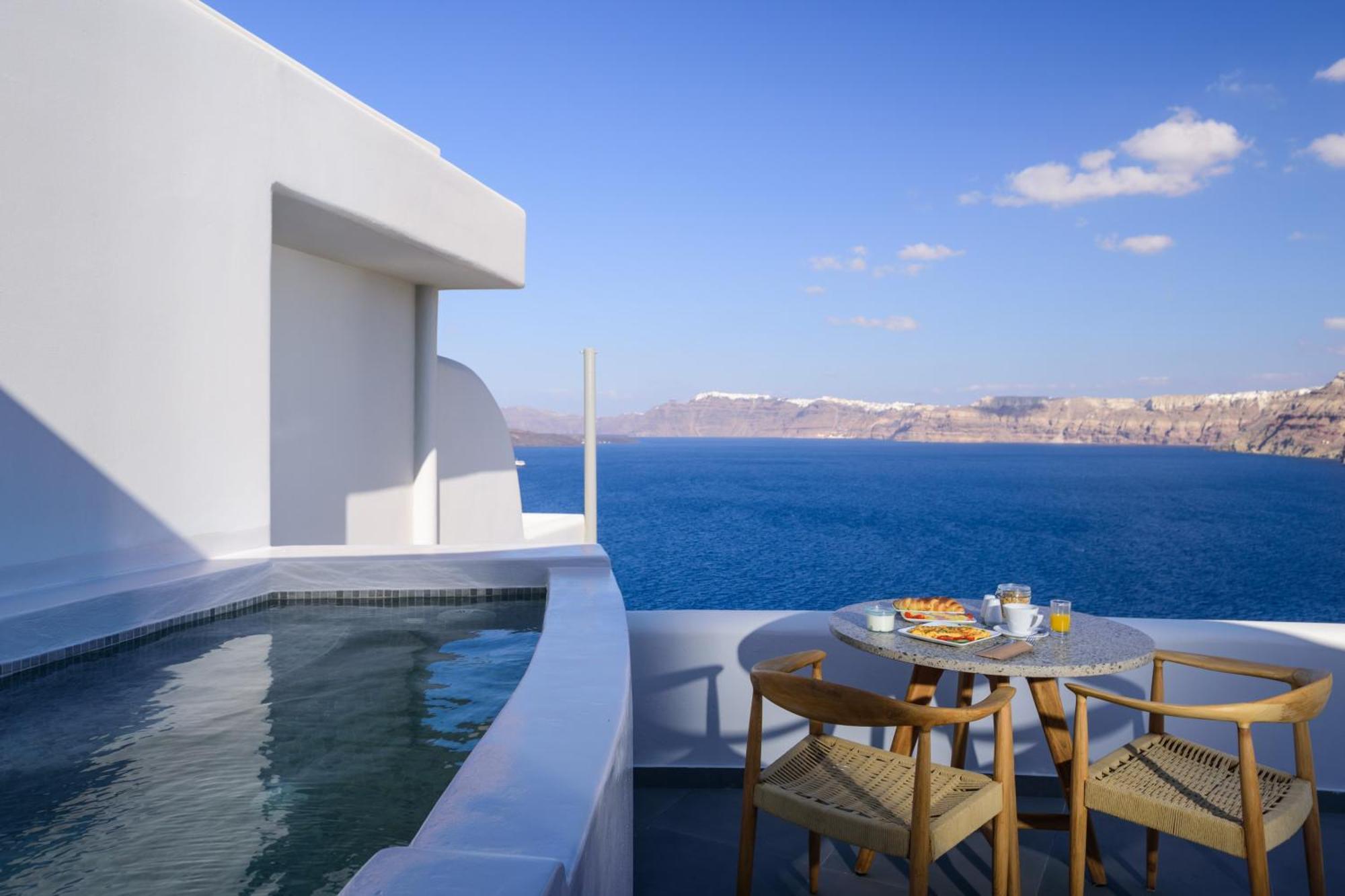 Neptune Luxury Suites Akrotiri  Exterior photo