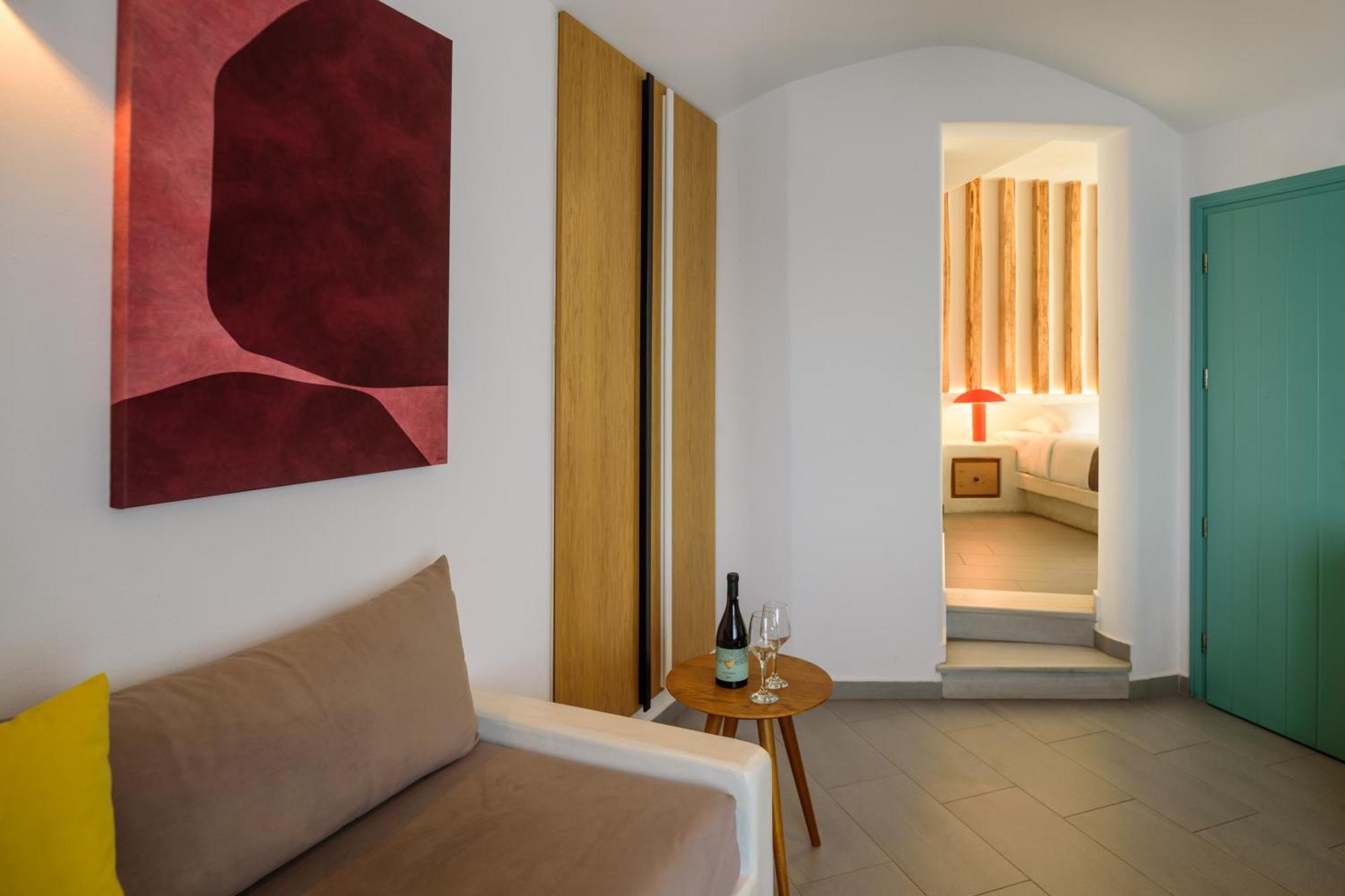 Neptune Luxury Suites Akrotiri  Exterior photo