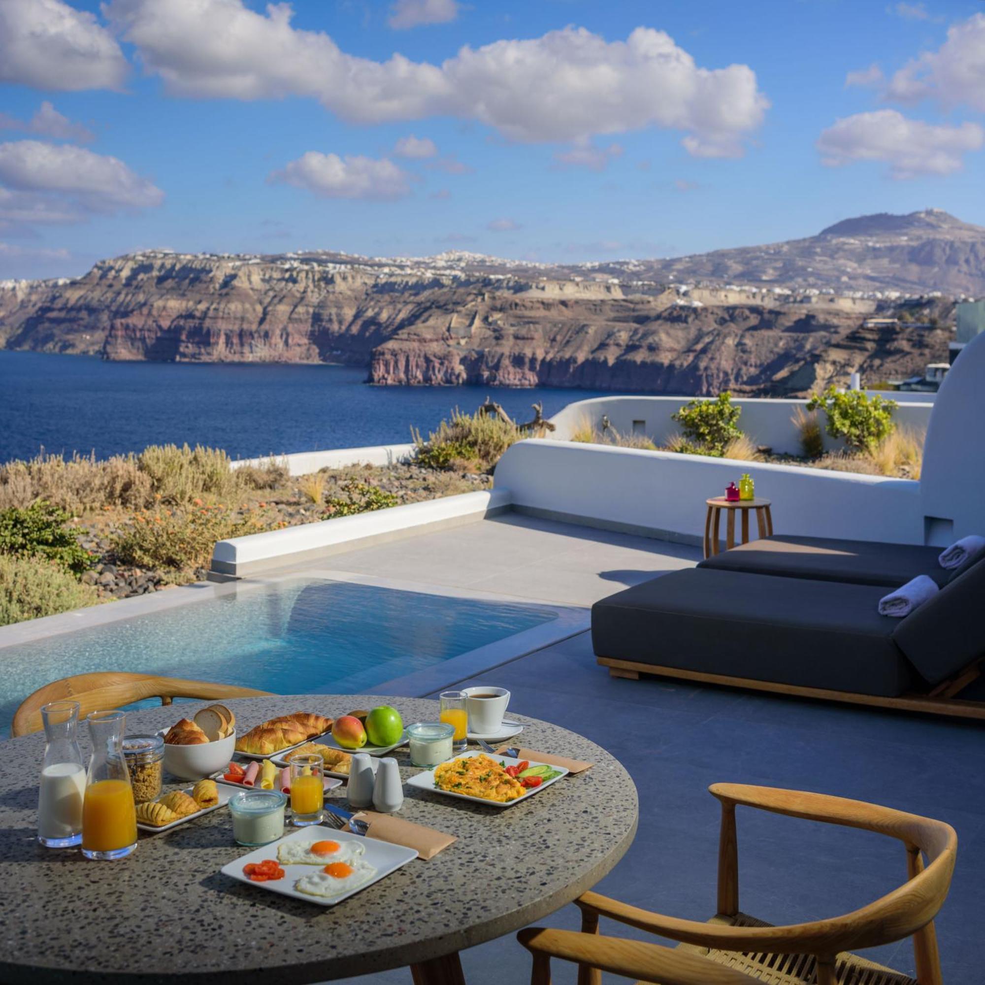 Neptune Luxury Suites Akrotiri  Exterior photo